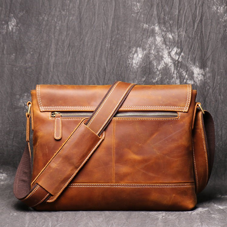 Full Grain Leather Messenger Bag - Caruso (I) - Three of Crafts